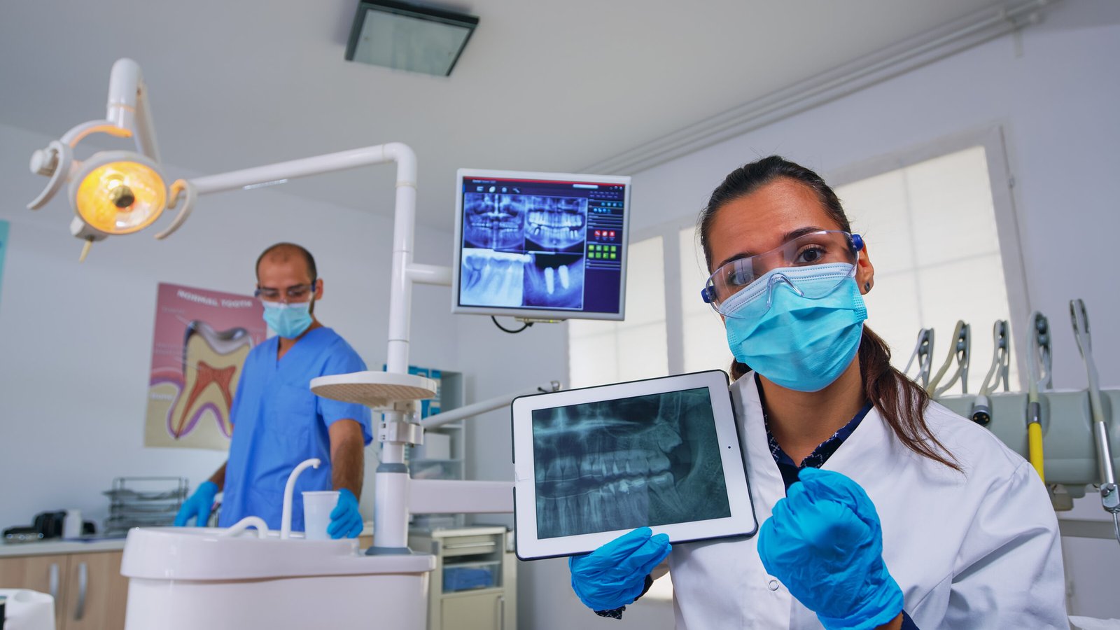 Dental Crown Care Hyderabad: Must-Have Tips for Effortless Oral Hygiene